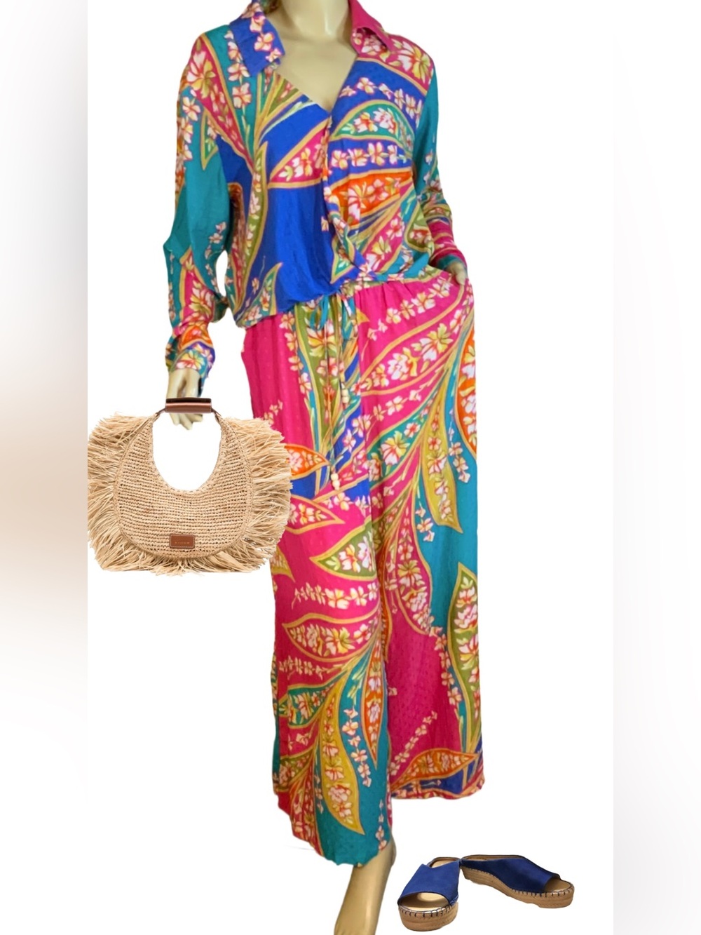 HAUTE HIPPIE COLORFUL LOUNGE PANTS & TOP LEISURE SET (M)
